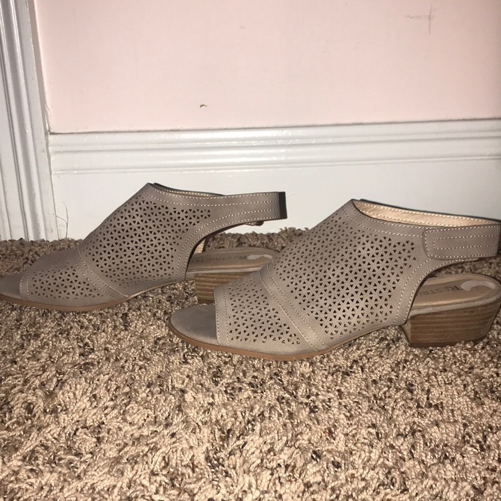Restricted sandals